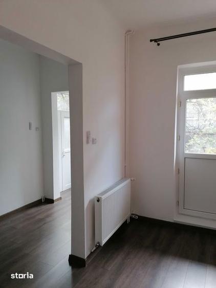 Casă cu 4 camere cu Teren 135 Mp în Traian