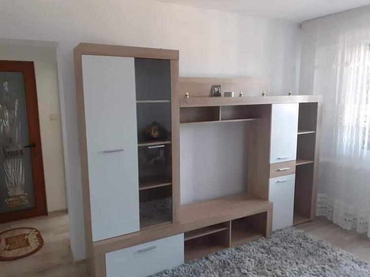 Închiriez apartament - 9