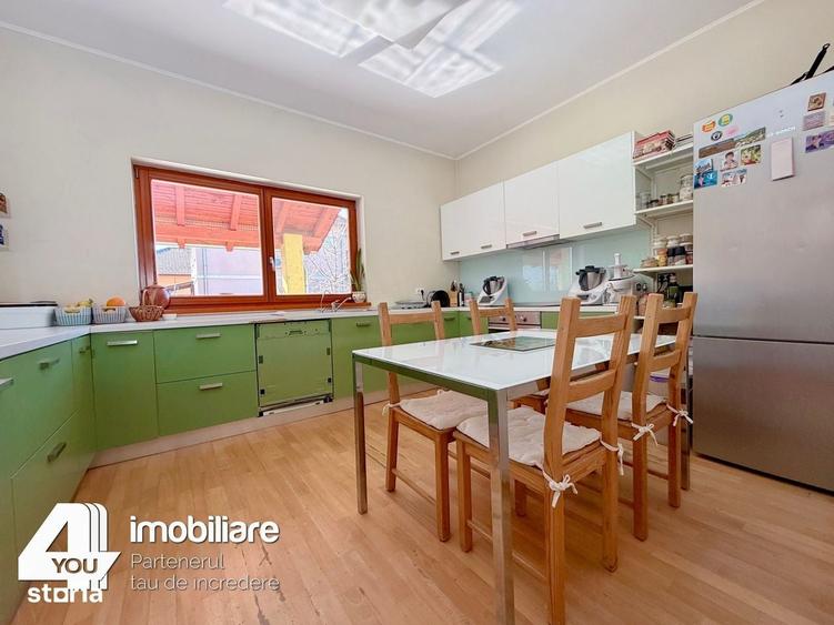 Casă cu 4 camere cu Teren 500 Mp în Aradul Nou