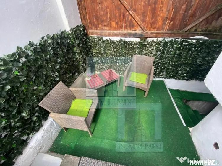 Casa singur in curte - zona Schei - 17