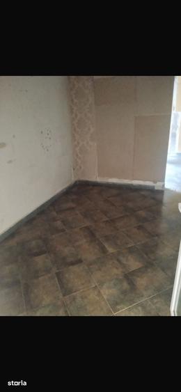 Apartament cu 4 camere în Central