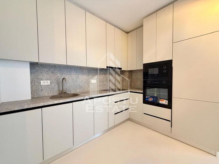 Apartament cu 2 camere decomandat în Torontalului
