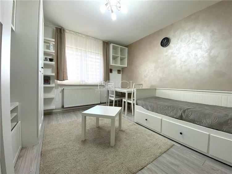 Garsoniera cocheta, 21mp, cu Parcare, zona Coresi - 3