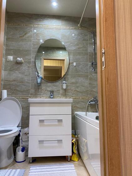 Apartament cu 2 camere decomandat în Complex Studențesc