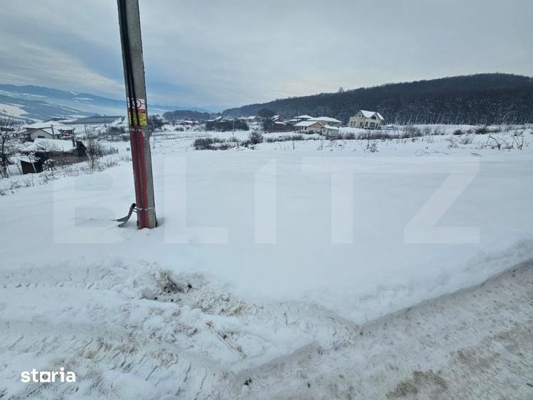 Teren de 990 mp, în Budacu de Jos