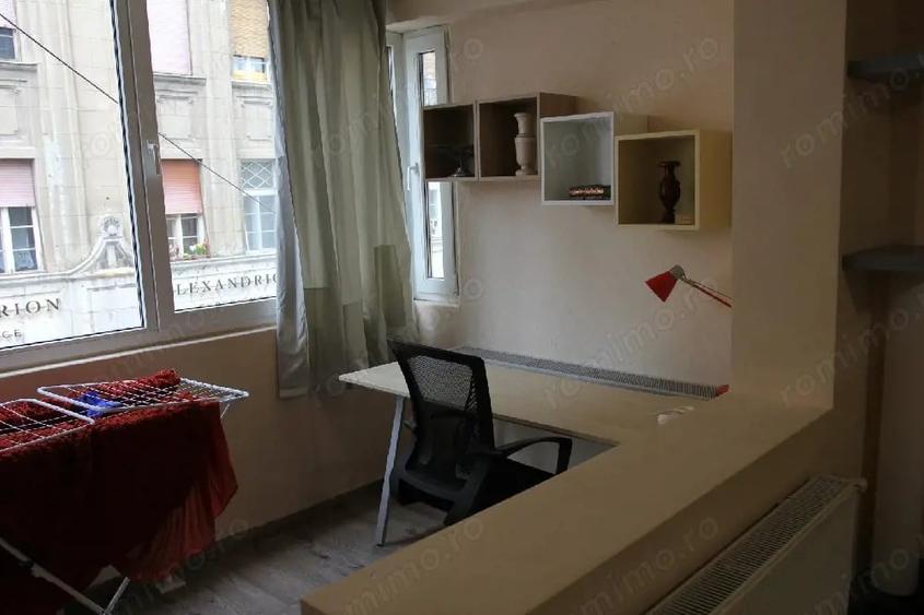 Apartament cu 2 camere decomandat în Ultracentral