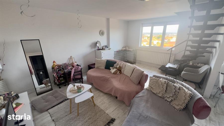 Apartament cu 3 camere în Est