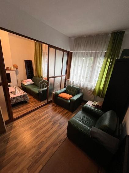 Casă individuală cu 4 camere cu Canalizare în Central