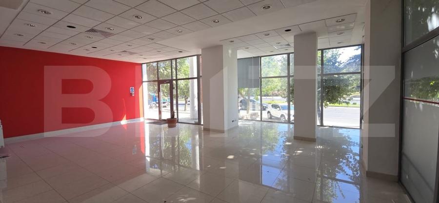 Spațiu comercial, de 163 mp, în Calea București