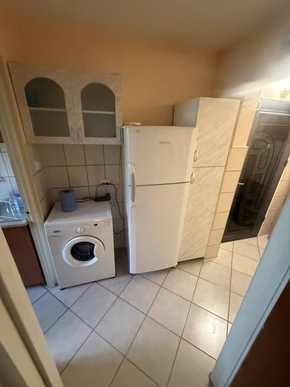Apartament cu 2 camere semidecomandat în Brâncoveanu