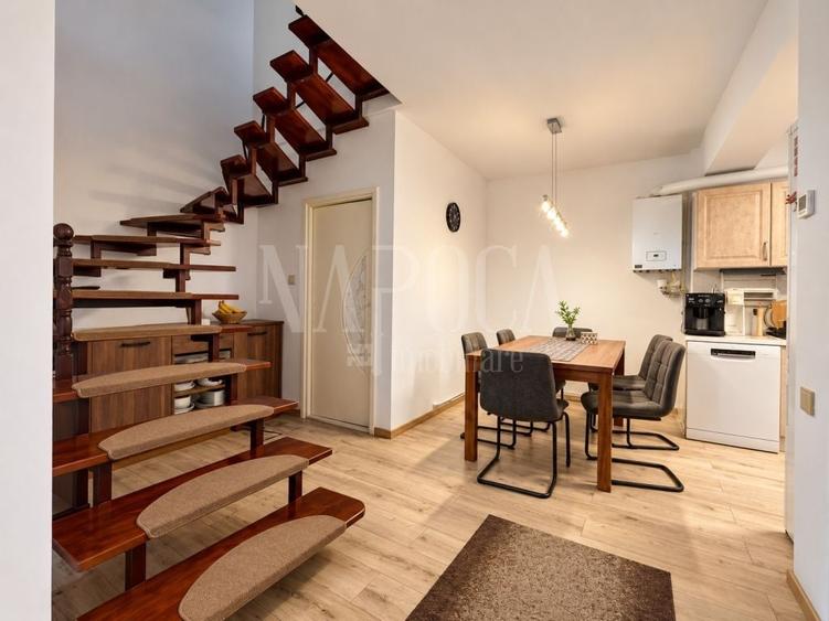 Apartament cu 4 camere semidecomandat în Central