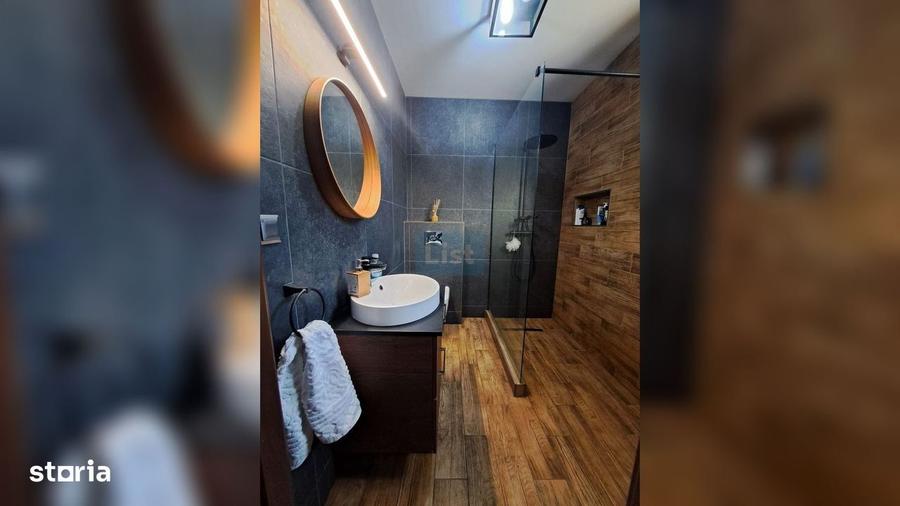 Casă cu 4 camere cu Canalizare în Dezmir