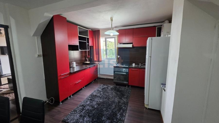 Apartament cu 2 camere semidecomandat în Crihala