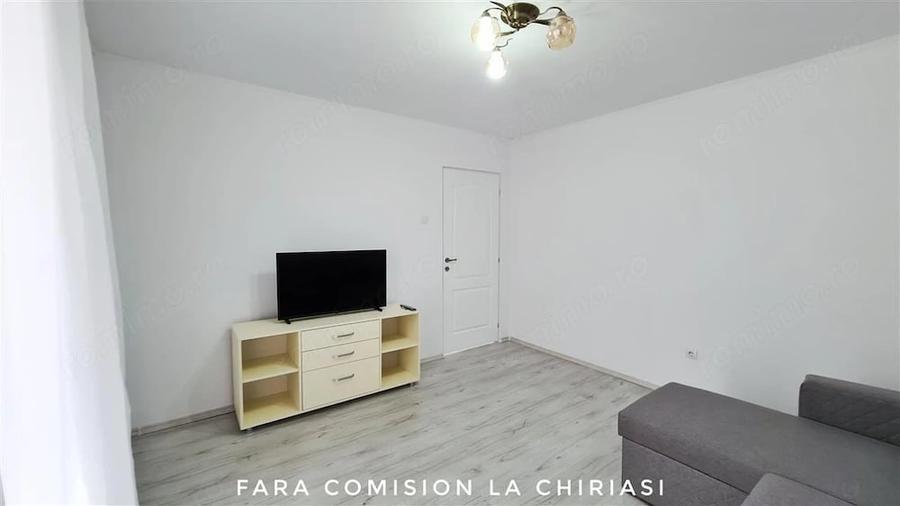 Apartament cu 2 camere decomandat în Căzănești (Râmnicu Vâlcea)