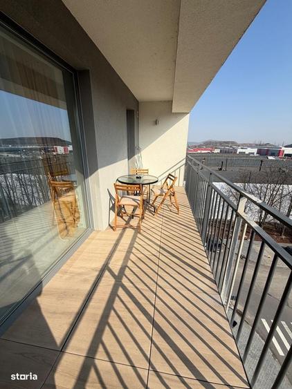 Apartament cu 2 camere decomandat în Avantgarden