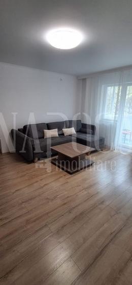 Apartament cu 3 camere decomandat în Nufărul