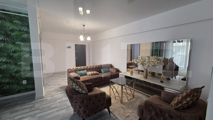 Apartament cu 3 camere decomandat, mobilat în Exterior Est