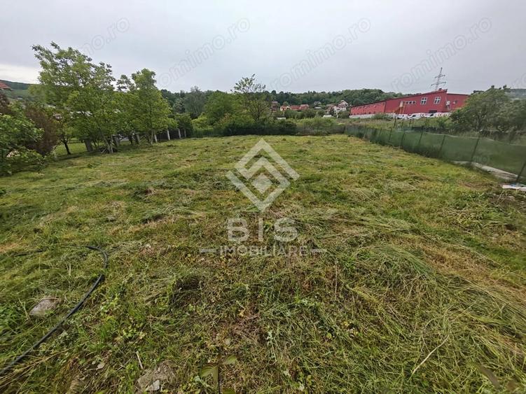 Teren de 863 mp, în Viișoara