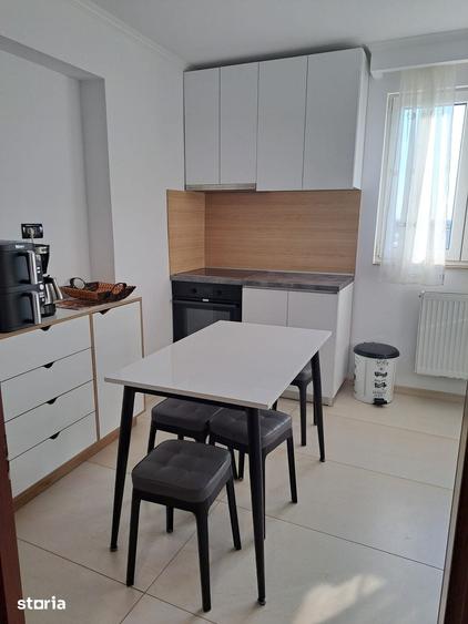 Apartament cu 3 camere în Rogerius