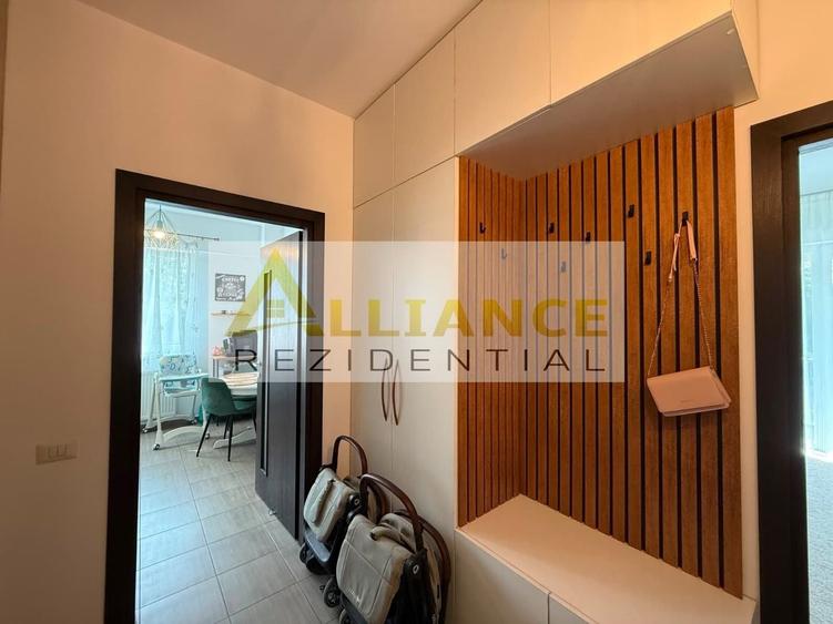 Apartament cu 2 camere decomandat, mobilat în Central