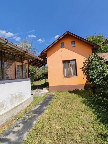 Casă cu 3 camere în Central
