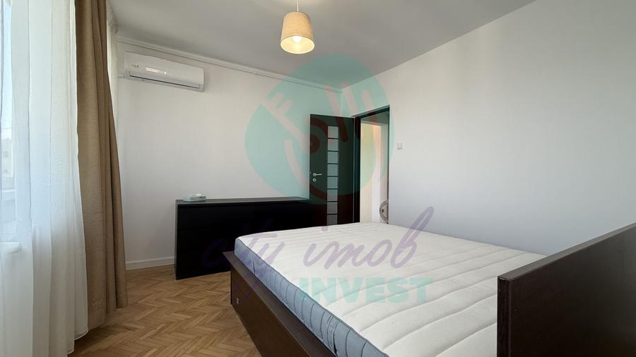 Apartament cu 3 camere semidecomandat, mobilat în Iancului