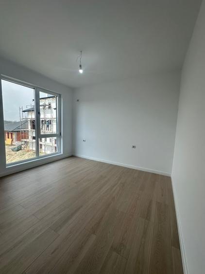 Casă individuală cu 5 camere cu Canalizare în Bragadiru