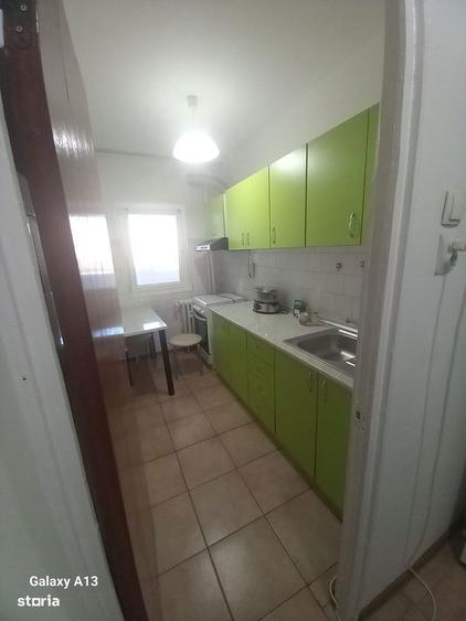 Garsonieră decomandată în Rahova
