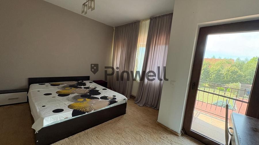 Duplex cu 10 camere cu Piscina în Corbeanca