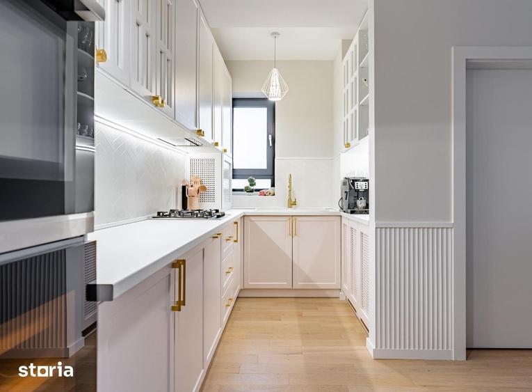 Apartament cu 3 camere în Văcăresti