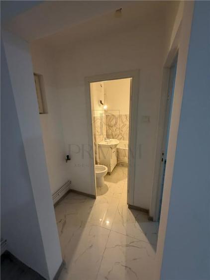 Apartament cu 2 camere semidecomandat în Șagului