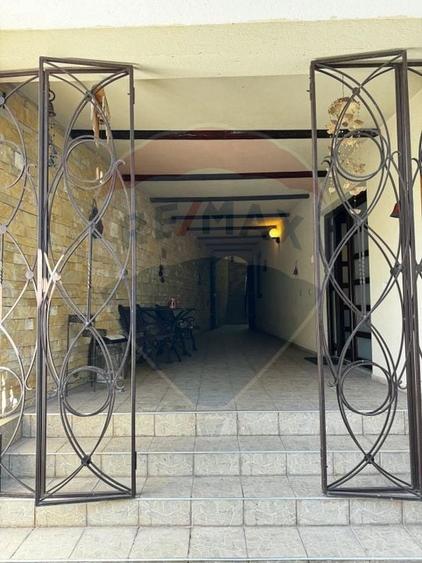 Casă individuală cu 7 camere cu Teren 167 Mp în Sibiel
