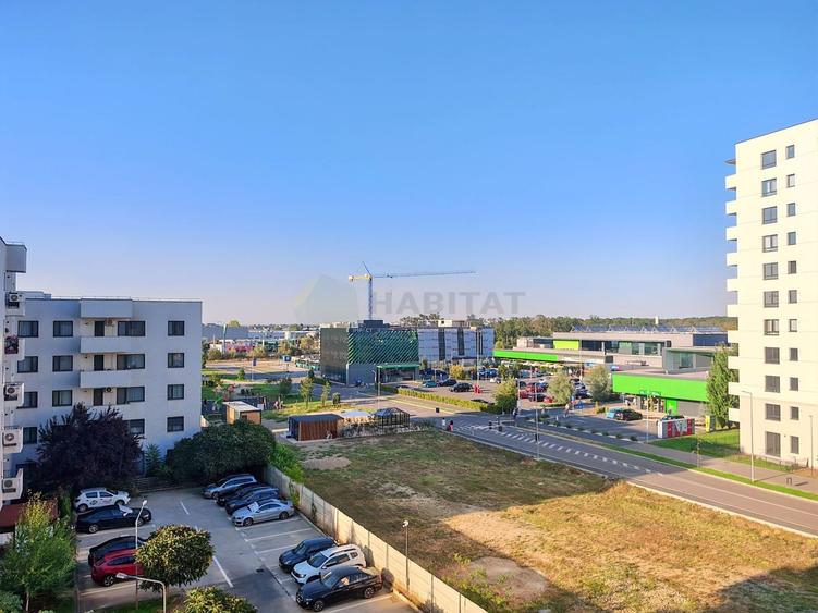 Apartament cu 3 camere decomandat, mobilat în Băneasa