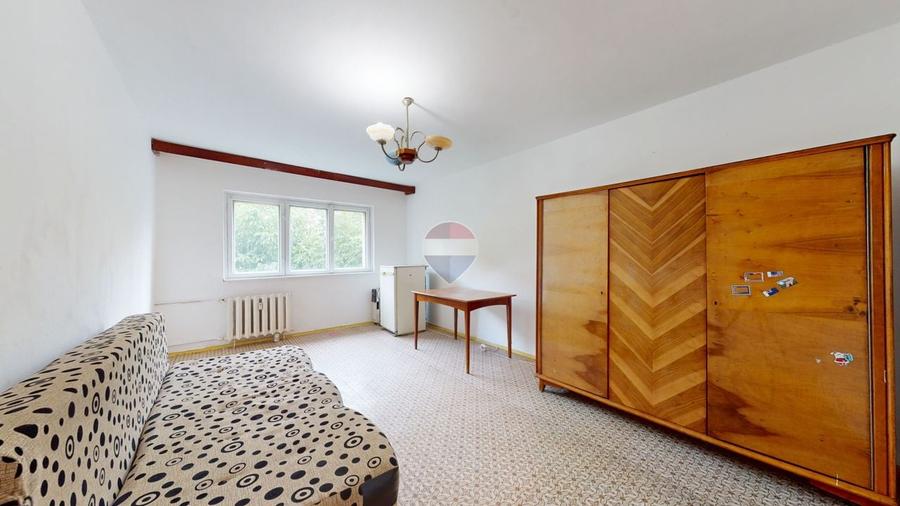 Apartament cu 2 camere decomandat în 13 Decembrie