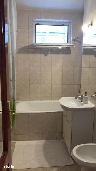 Apartament cu 2 camere decomandat în Mărăței
