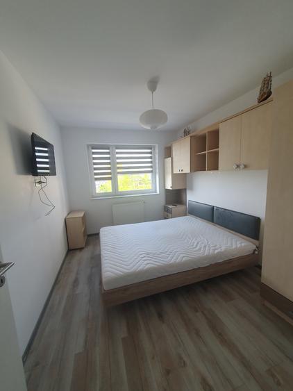 Coresi, 2 camere mobilat, parcare, 450 euro - 7