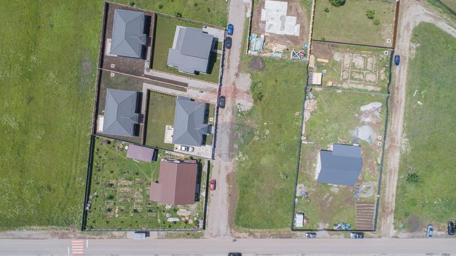 Teren Construcții intravilan de 683 mp, în Tărlungeni