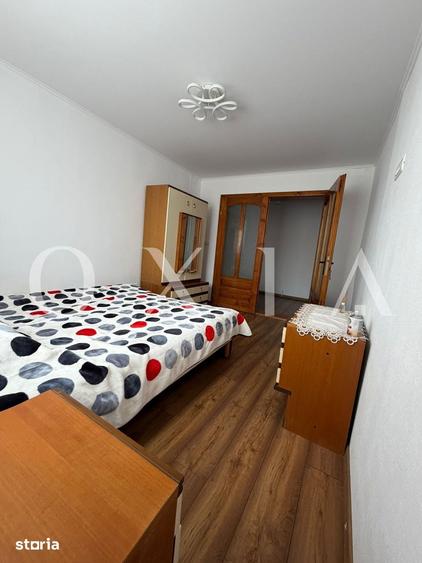 Casă cu 5 camere cu Teren 200 Mp în Moșnița Nouă