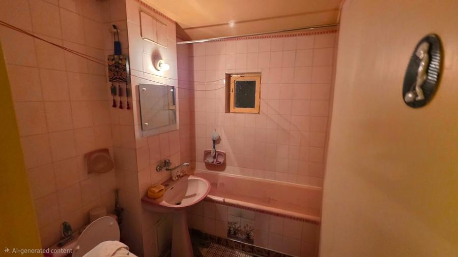 Apartament cu 3 camere decomandat, mobilat în Central