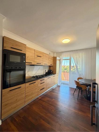 Etaj III | Apartament spatios 3 camere - 86 mp | Parcare proprie - 15