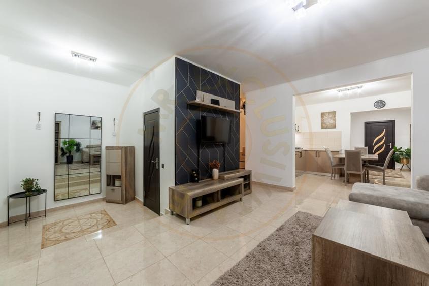 Duplex cu 5 camere cu Canalizare în Trivale