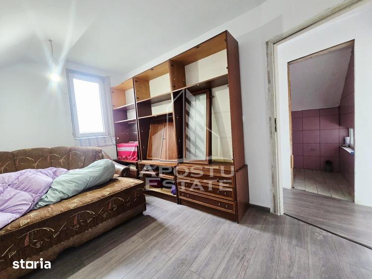 Casă cu 4 camere cu Teren 869 Mp în Dudeștii Noi