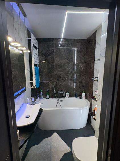 Apartament cu 2 camere decomandat în Floreasca