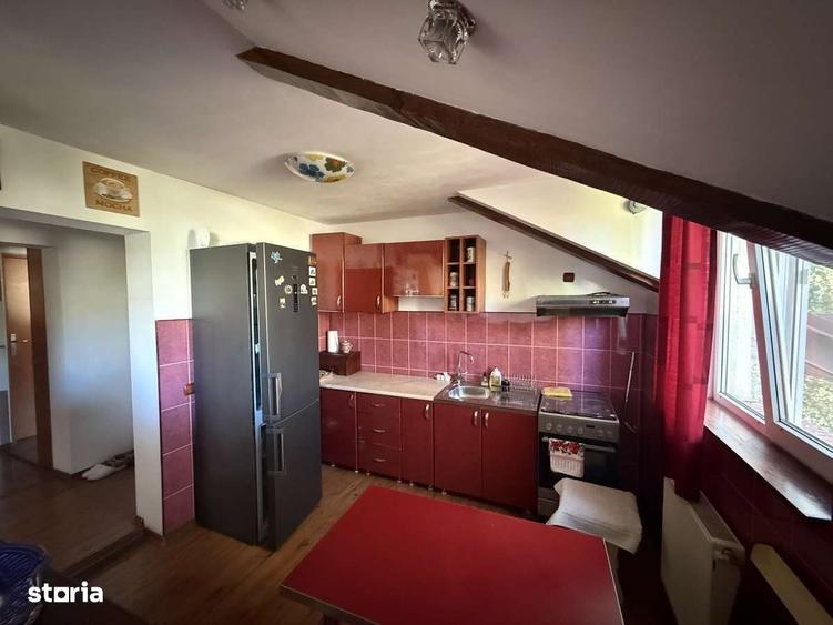 Apartament cu 3 camere decomandat în Exterior Vest