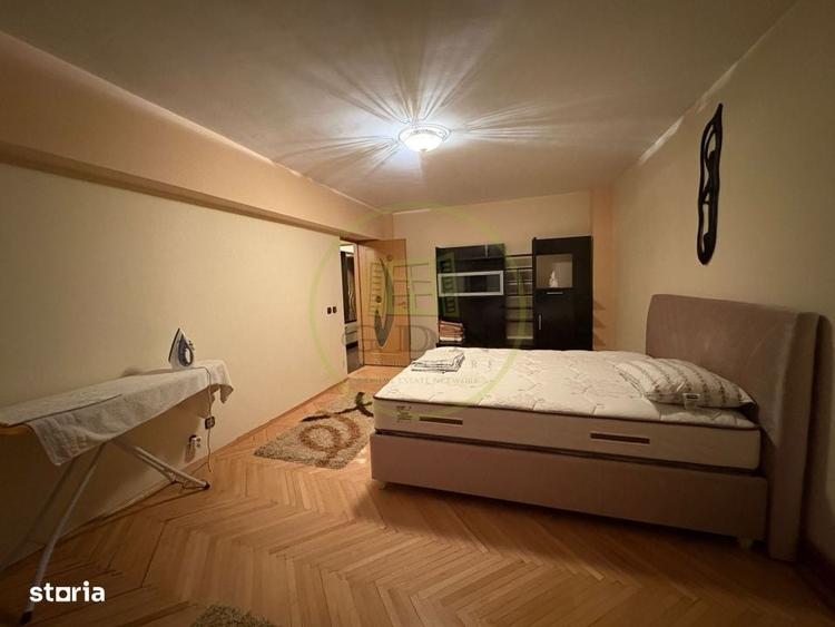 Apartament cu 4 camere decomandat, mobilat în Calea Severinului