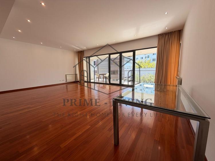 Apartament cu 4 camere decomandat, mobilat în Dorobanți