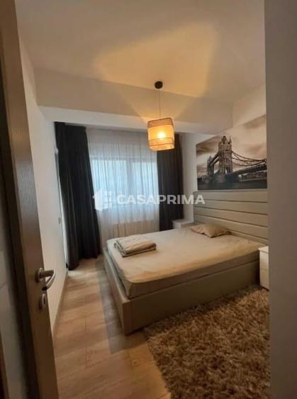 Apartament cu 3 camere decomandat în Nicolina