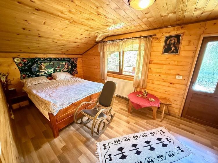 Casă cu 4 camere în Vlădeni