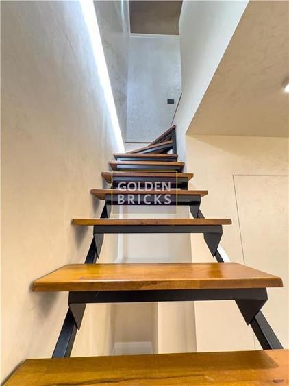 Apartament cu 2 camere semidecomandat, mobilat în Universitate