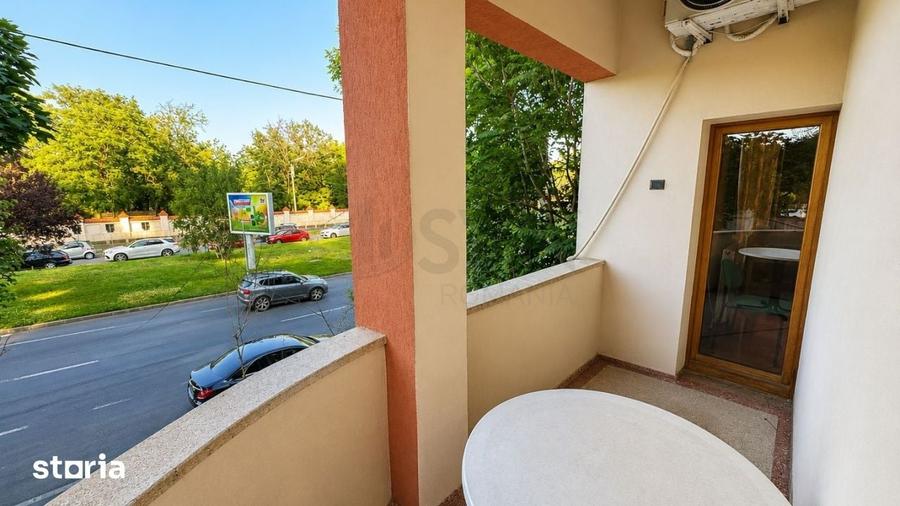 Casă cu 6 camere cu Teren 258 Mp în Militari